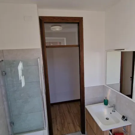 Giardino Quarcino House דירה